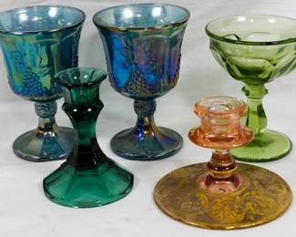 658 - Assorted Colored Vintage Glass