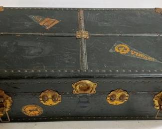 4301 - Steamer Trunk w/ tray 13 x 31 x 17