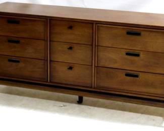 173 - Stanley Mid-Century Console 31x64x19