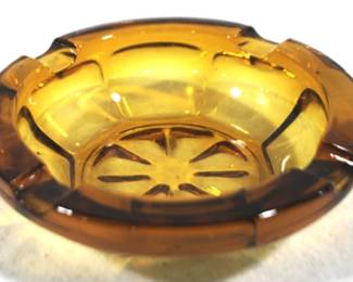 5063 - Vintage Amber Glass Ashtray - 6" Round