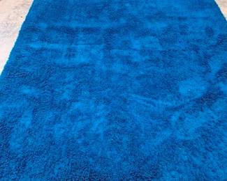9240 - Electric Blue Shag Rug 10.8 x 7.10