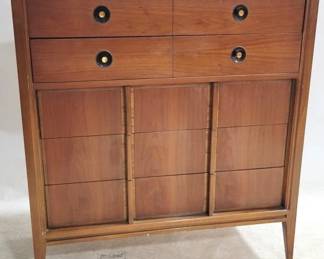 6016 - Stanley Mid-Century Chest of Drawers 2 over 3 42.5 x 40 x 18 walnut