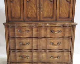 6049 - White Fine Furniture Gentleman's Chest 50 x 42 x 19