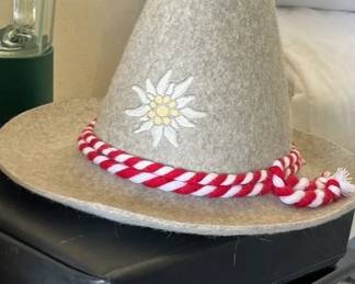 hat