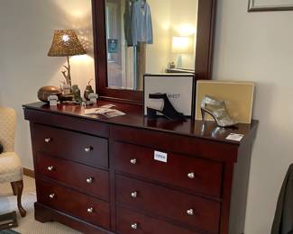 Lifestyle Solutions Dresser w/ Mirror