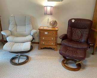 Stressless Ekornes Leather Reclining Chair & Ottoman