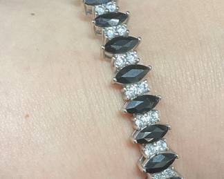 181: Sterling Silver Black & Clear Crystal Bracelet