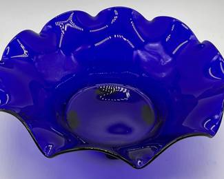 97: Vintage Cobalt Blue Ruffled Rim Art Glass Bowl