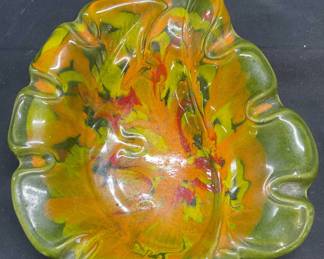 Vtg California Original Ceramic Leaf Dish
