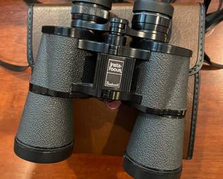 Bushnell Insta-Focus Binoculars