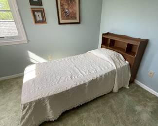 Twin bed