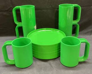 Set 12 Massimo Vignelli Hellerware Plates & Cups