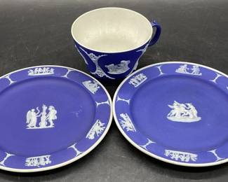 Lot 3 WEDGWOOD ENGLAND Blue Jasperware Cup+