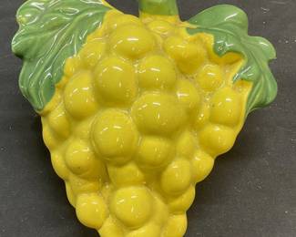 MCM Vtg Gilner Art Pottery Grape Wall Planter