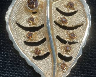 Vintage Gold Tone Crystal Leaf Brooch