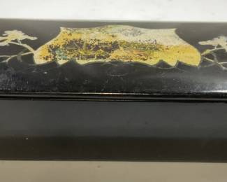 Divided Vtg Lacquered Trinket Box W Lid
