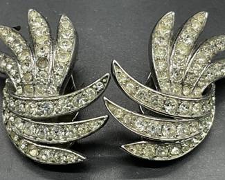 TRIFARI Signed Vintage Crystal Clip On Earrings