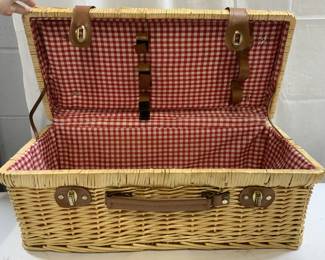 Vintage Woven Wicker Picnic Basket Case