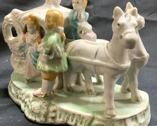 Vtg Victorian Couple & Horse Carriage Porc Figure