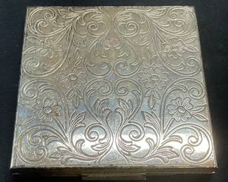 Elgin American Silver Tn Floral Makeup Compact