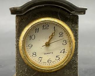 1997 WALLACE Engraved Metal Carriage Clock