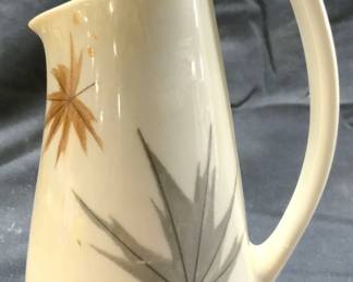 INFORMAL IROQUOIS BEN SEIBEL Creamer Dish