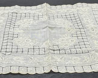 Vintage Floral Embroidery Linen Handkerchief