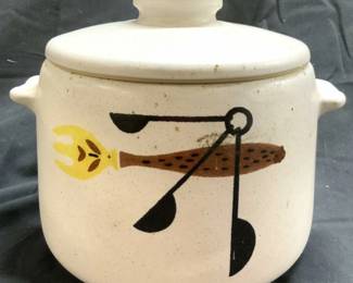 WEST BEND Ceramic Pot W Handles USA