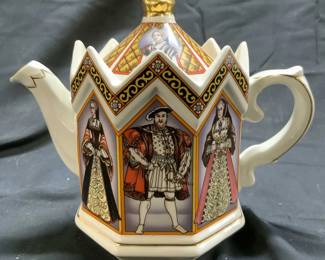 SADLER KING HENRY VIII & HIS 6 WIVES Porc Teapot