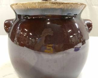 HULL Ceramic Vessel W Lid & Handles USA