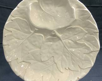 SHI Porcelain Leaf Hors Doeuvres & Dip Dish