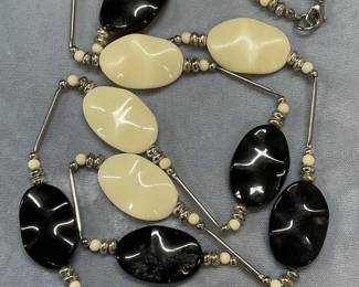 Vintage Silver Tone Black & White Necklace