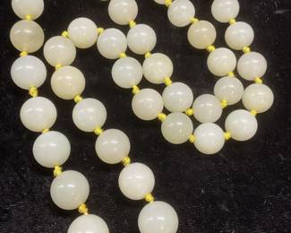 Vintage Green Semiprecious Beaded Necklace