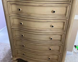 Curved dresser