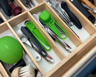 Kitchen utensils