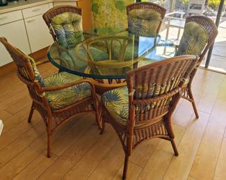 BOHO COASTAL DINING SET