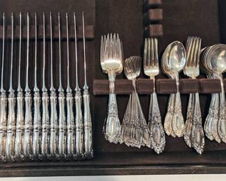 TOWLE STERLING FLATWARE