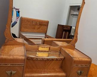 1940's Art Deco bedroom 5 piece set (head/foot board, 2 dressers, bedside table, and chair)