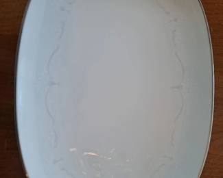1940's Noritake Whitebrook Chain - 12 piece place setting and serving platters/bowls