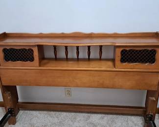 Headboard and frame (full/double)