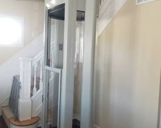 Stiltz Duo Alta home lift elevator