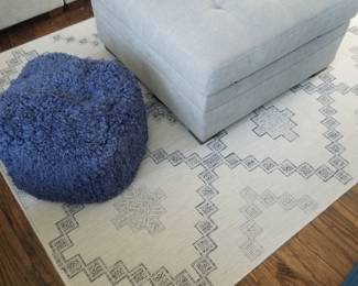 Area rug