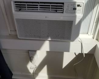Window Air Conditioner