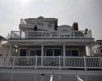 Vinyl railing