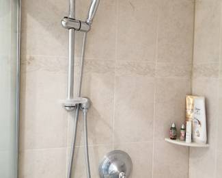 Shower hardware