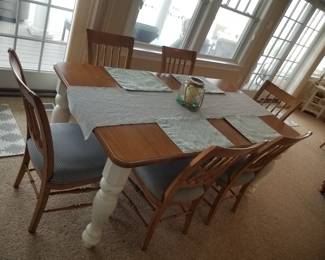 Dining set seats 6