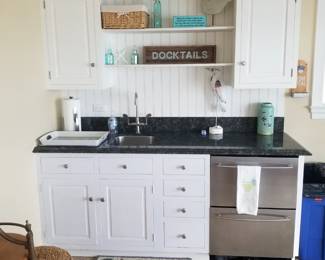 Wet bar with Uline undercabinet 2-drawer fridge/freezer