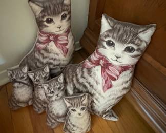 Kitten Family