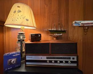 Vintage Magnavox Stereo System