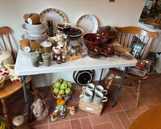 Vintage Pottery & Mikasa